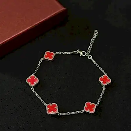 Kırmızı Taşlı Yonca Bileklik